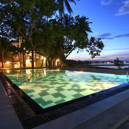 Jade Green Hotel Хамбантота Екстер'єр фото