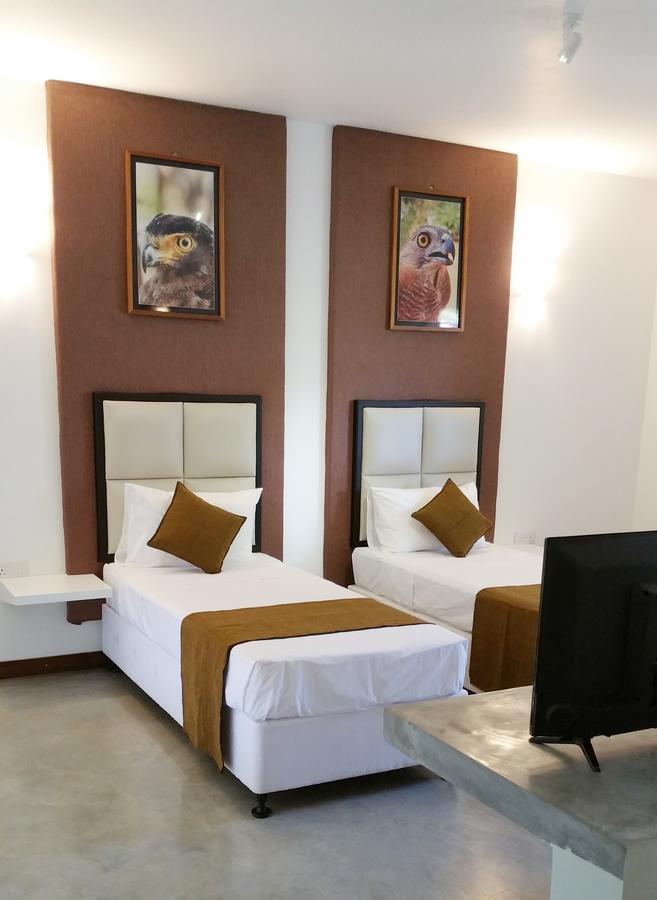 Jade Green Hotel Хамбантота Екстер'єр фото
