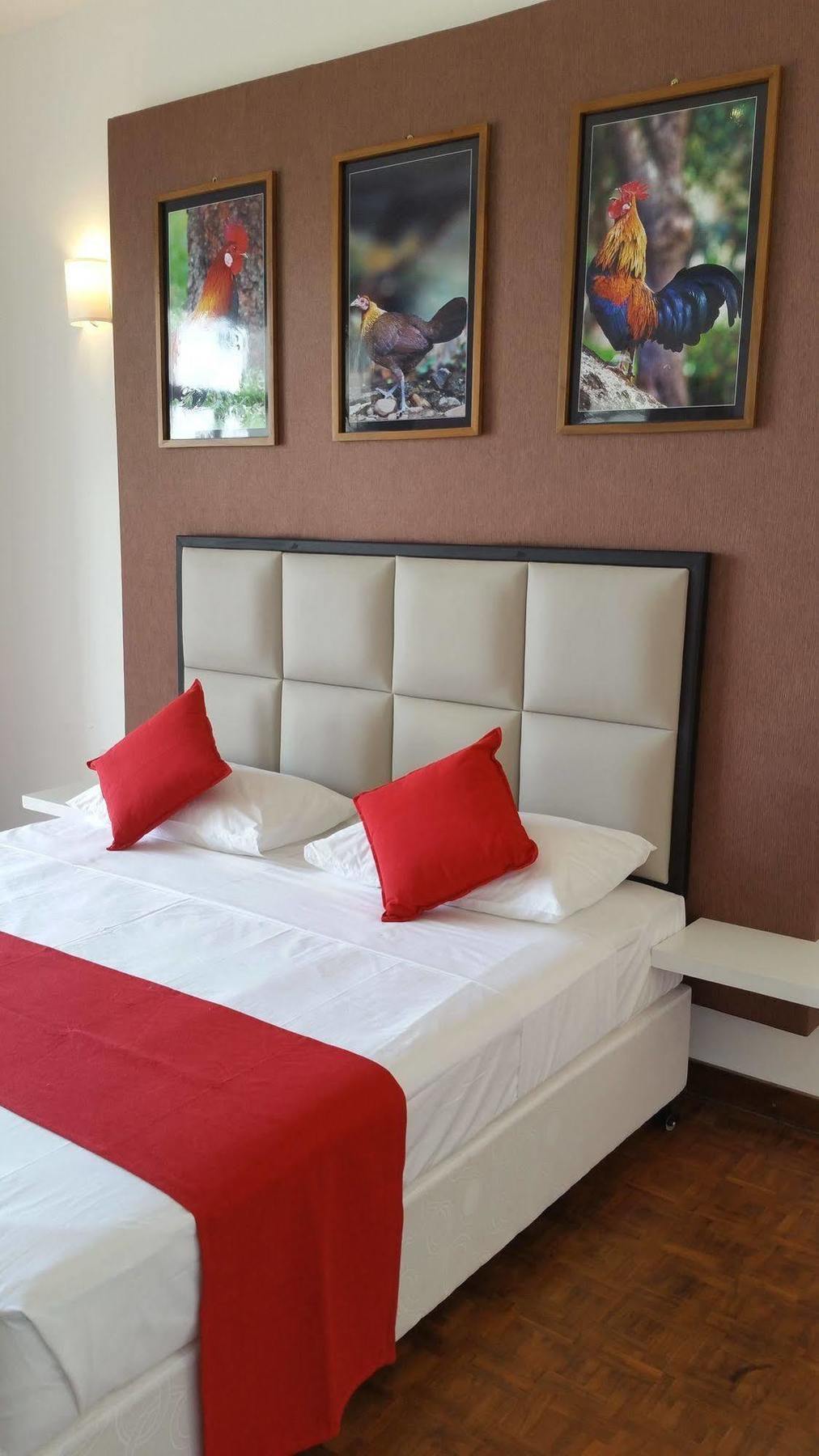 Jade Green Hotel Хамбантота Екстер'єр фото