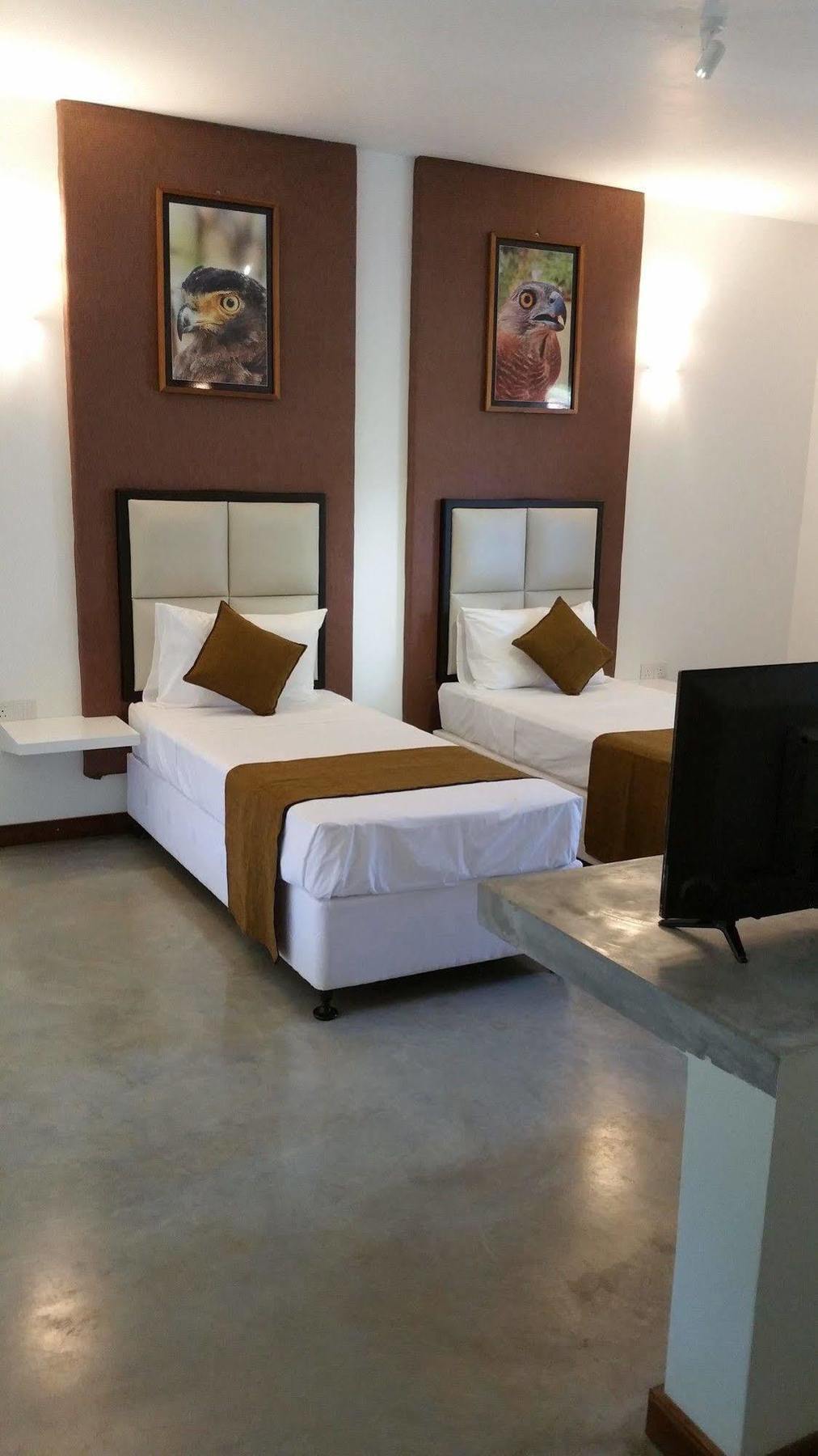 Jade Green Hotel Хамбантота Екстер'єр фото